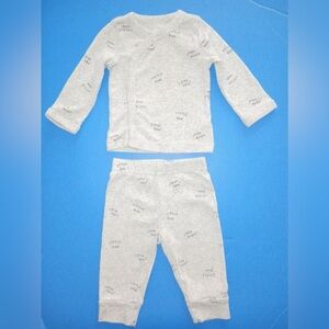 Carter’s 2 piece set (6m)